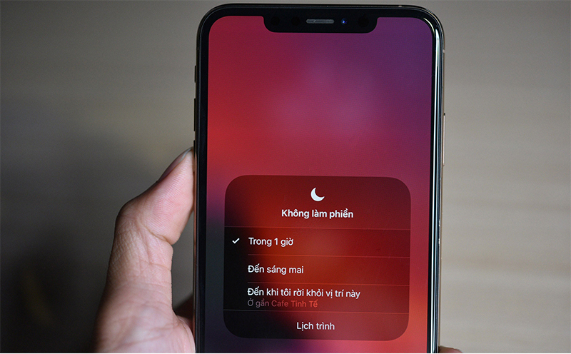 Chế độ kh&ocirc;ng l&agrave;m phiền tr&ecirc;n iPhone